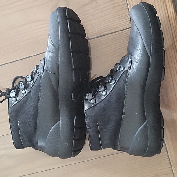 COACH leather lace up boot 8.5 - Picture 6 of 16